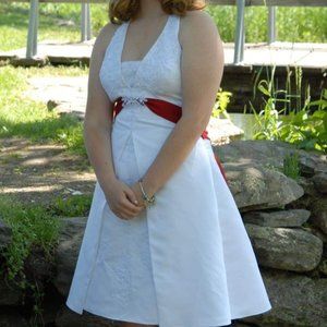 David's Bridal Tea Length Halter Wedding Dress with Red Tie Train Women's 14